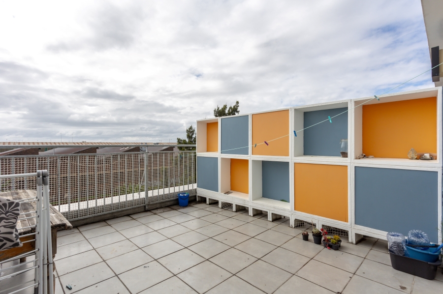 1 Bedroom Property for Sale in Woodstock Western Cape